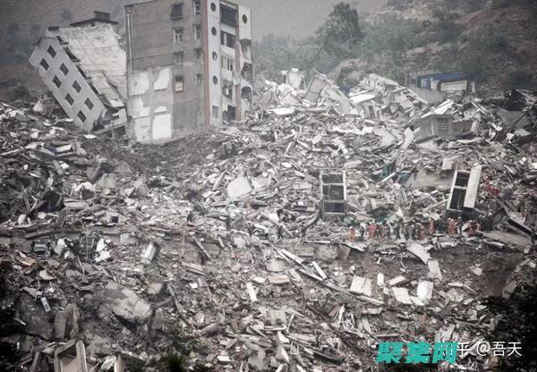 地震的超自然漣漪