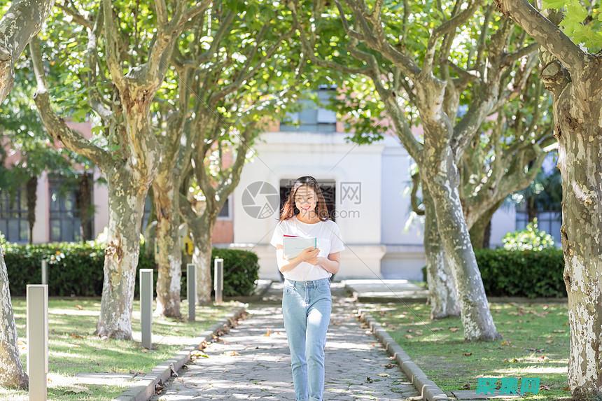 引人入勝的在線體驗