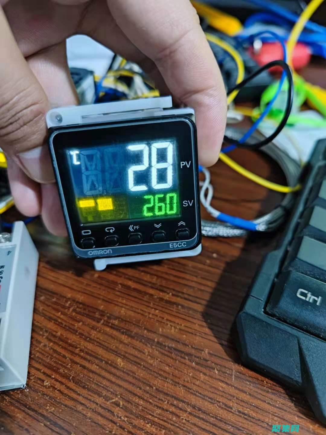 揭開 PID 之謎：讓進程管理變得簡單 (揭開一下)